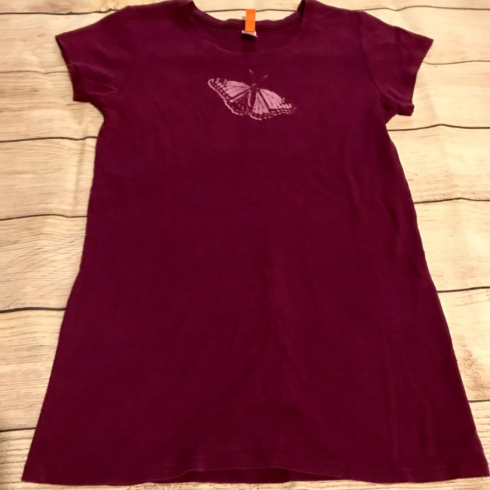 Lucy cotton butterfly t-shirt. Magenta. Size M.